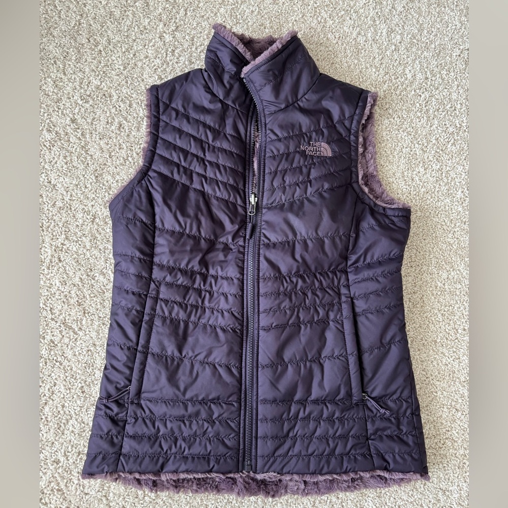 Women’s The North Face reversible vest